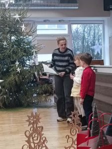 messenger_creation_60aa9ef6-d4cc-4e27-ba57-b5eb1e815322 (1)