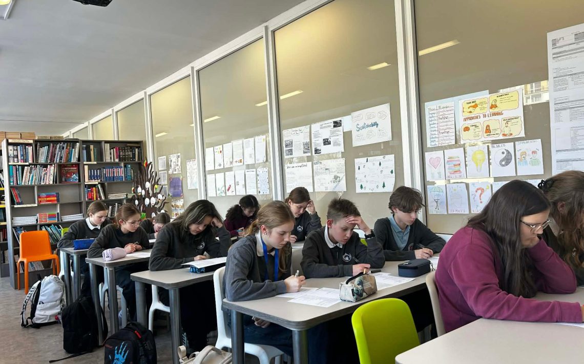 631526694_1571005001694735_8995078759245736328_n