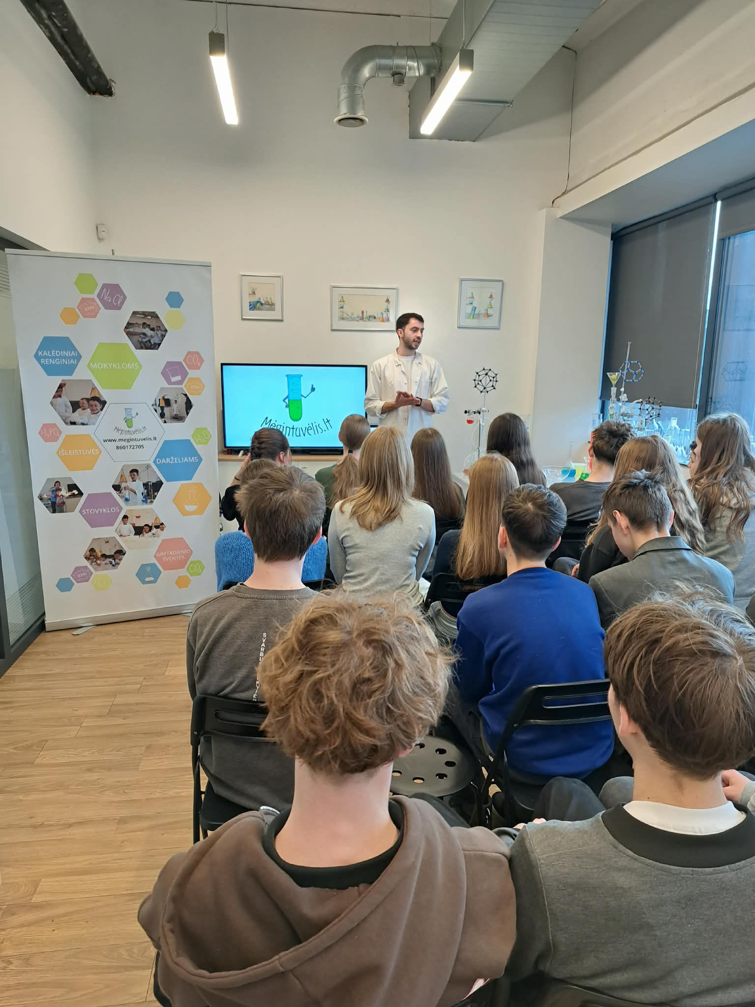 658430164_1612899400838628_2526828789799218245_n